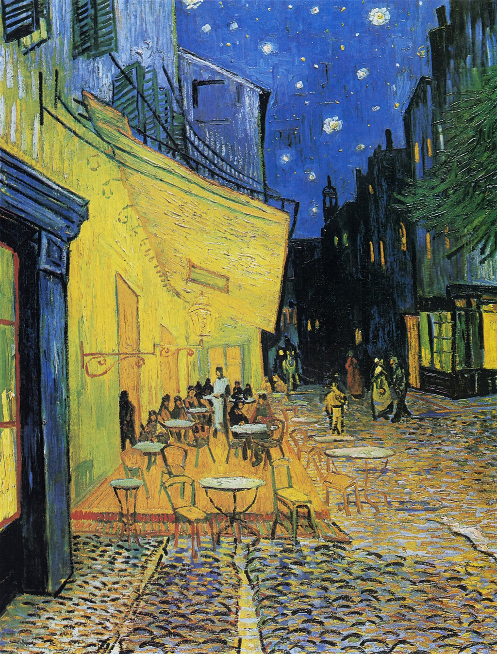 Quadro decorativo 'Café à Noite na Place du Forum' de Vincent van Gogh, mostrando um café iluminado em amarelo vibrante sob um céu noturno estrelado em azul escuro, com pessoas sentadas nas mesas e caminhando na rua de paralelepípedos.