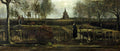 Pintura a óleo de Van Gogh, 'A Velha Torre e a Casa de Campo', retratando uma paisagem rural holandesa com uma figura caminhando em um caminho, uma torre ao fundo e árvores esparsas sob um céu nublado. A paleta de cores é predominantemente escura e terrosa, com tons de verde musgo, marrom e cinza.
