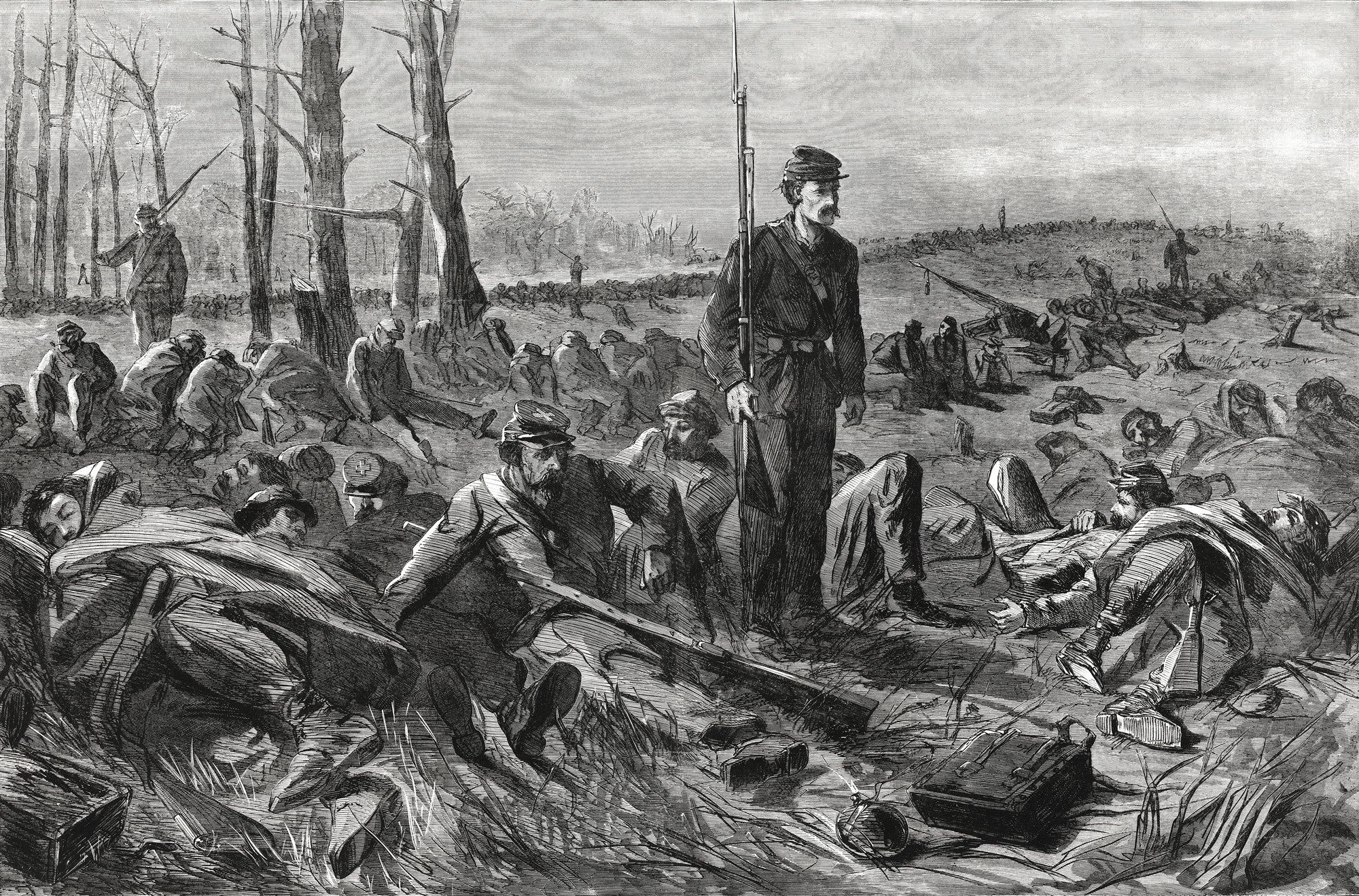 Gravura em preto e branco de Winslow Homer, 'The Brierwood Pipe', mostrando soldados descansando em um campo de batalha durante a Guerra Civil Americana, com um soldado em pé ao centro.